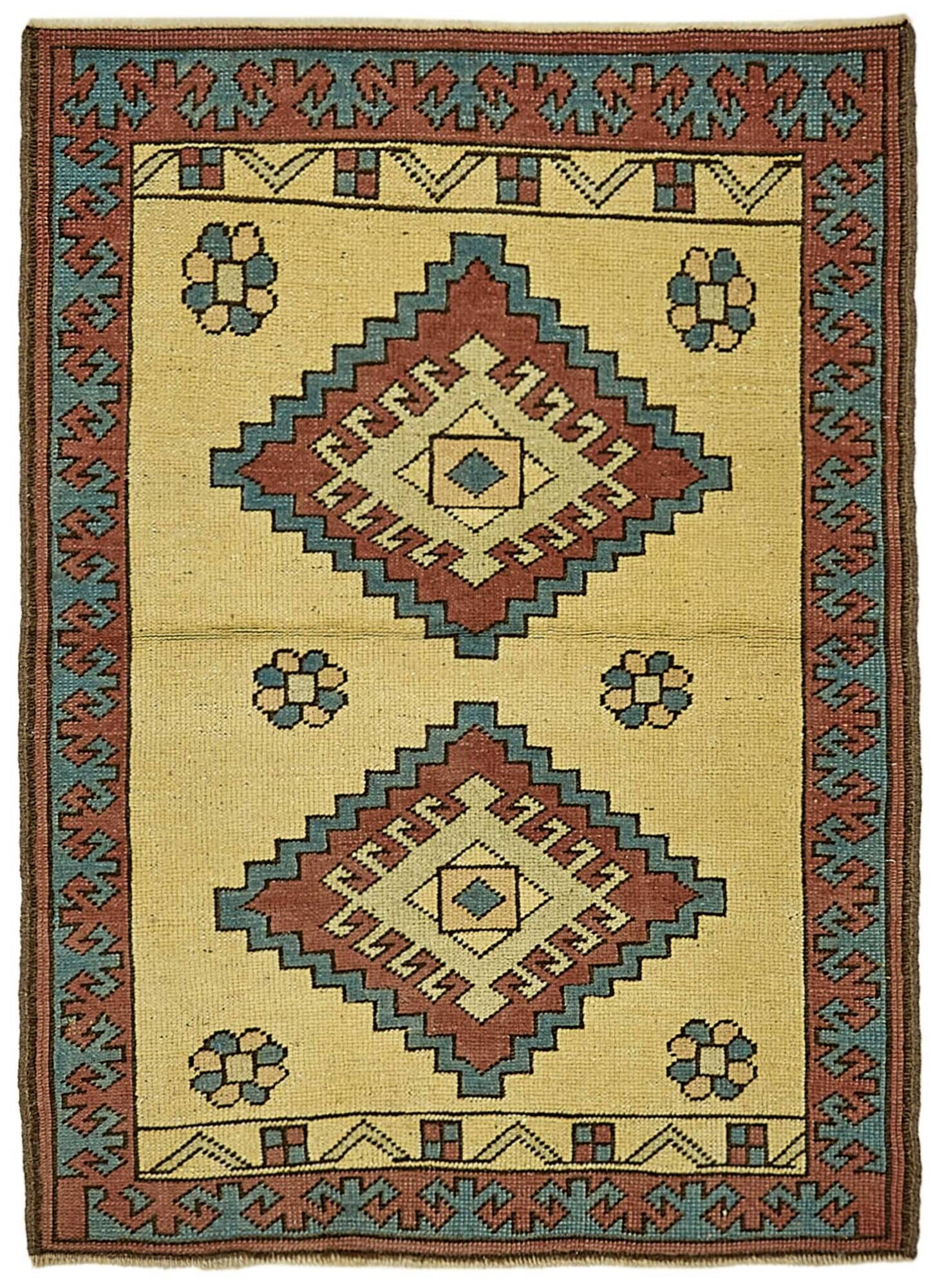 Turkish Vintage Anatolian Rug 84 cm x 115 cm