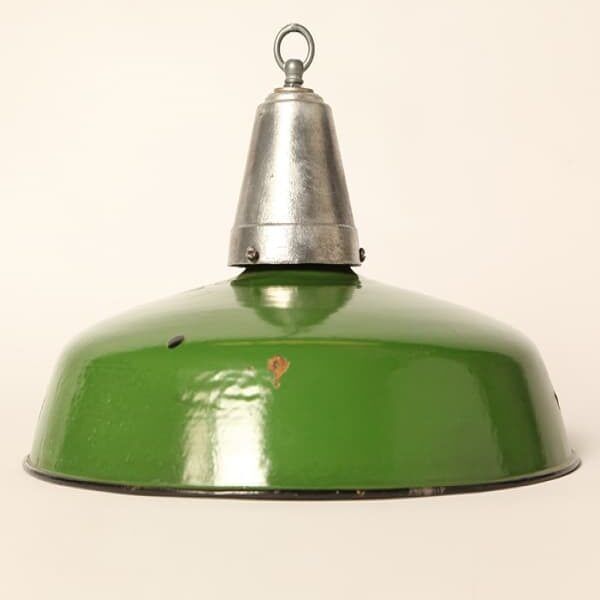 Green industrial lamp