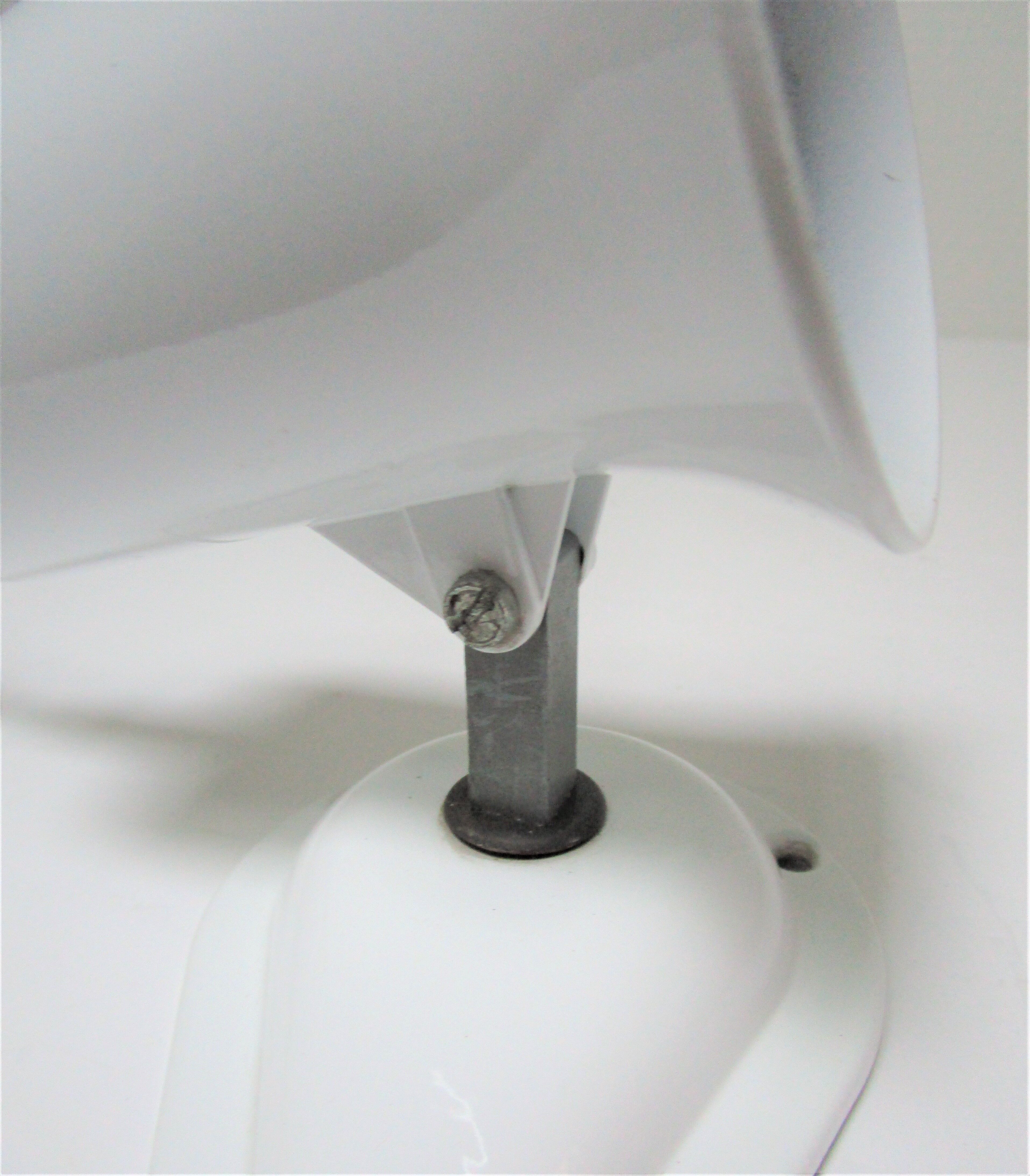 Adjustable wall lamp Lita metal lacquered white vintage design