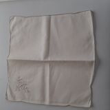 Set of 12 linen bis towels with flower embroidery