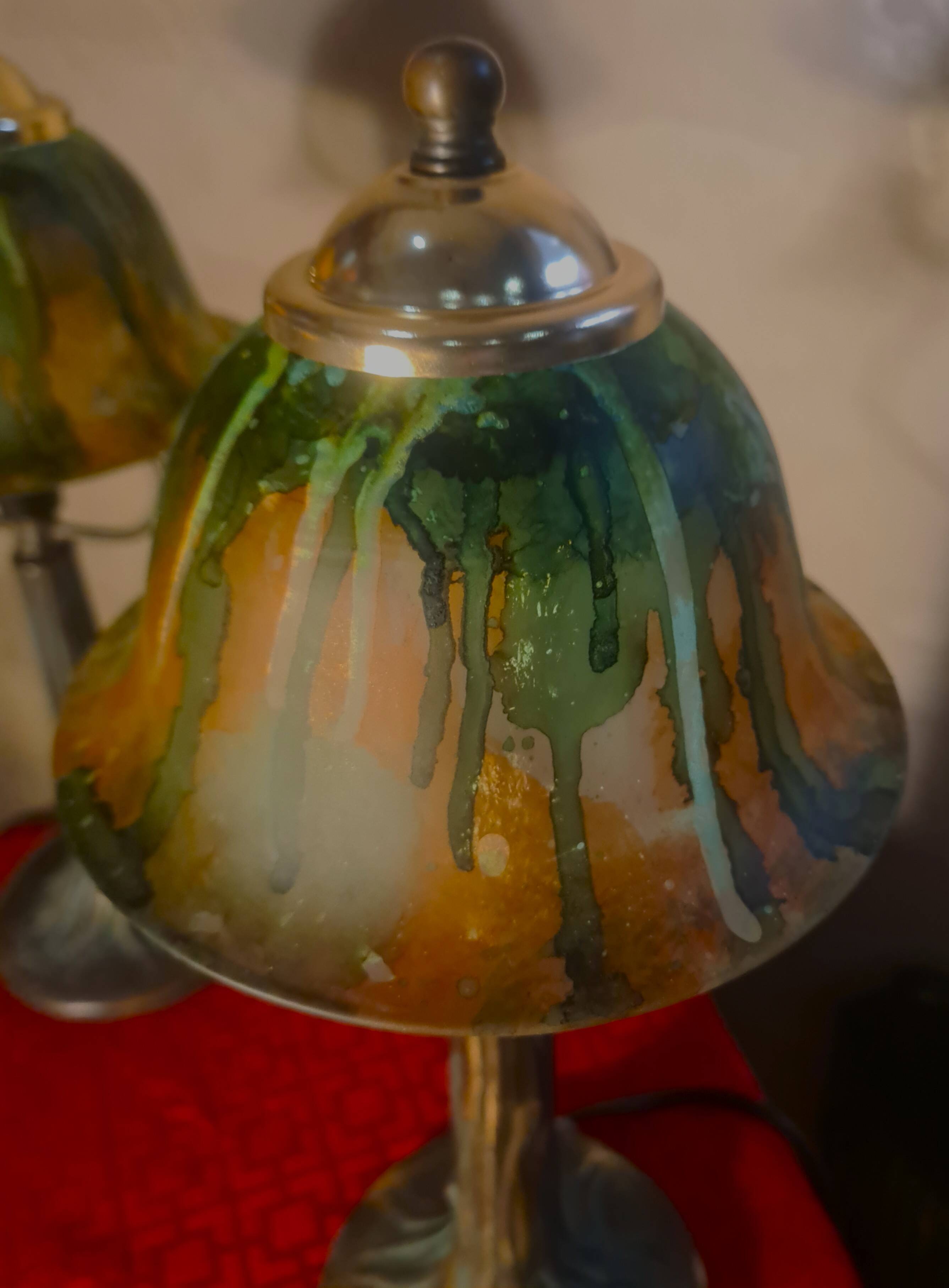 pair of bronze bedside lamps 38x18 art nouveau style, electrical working