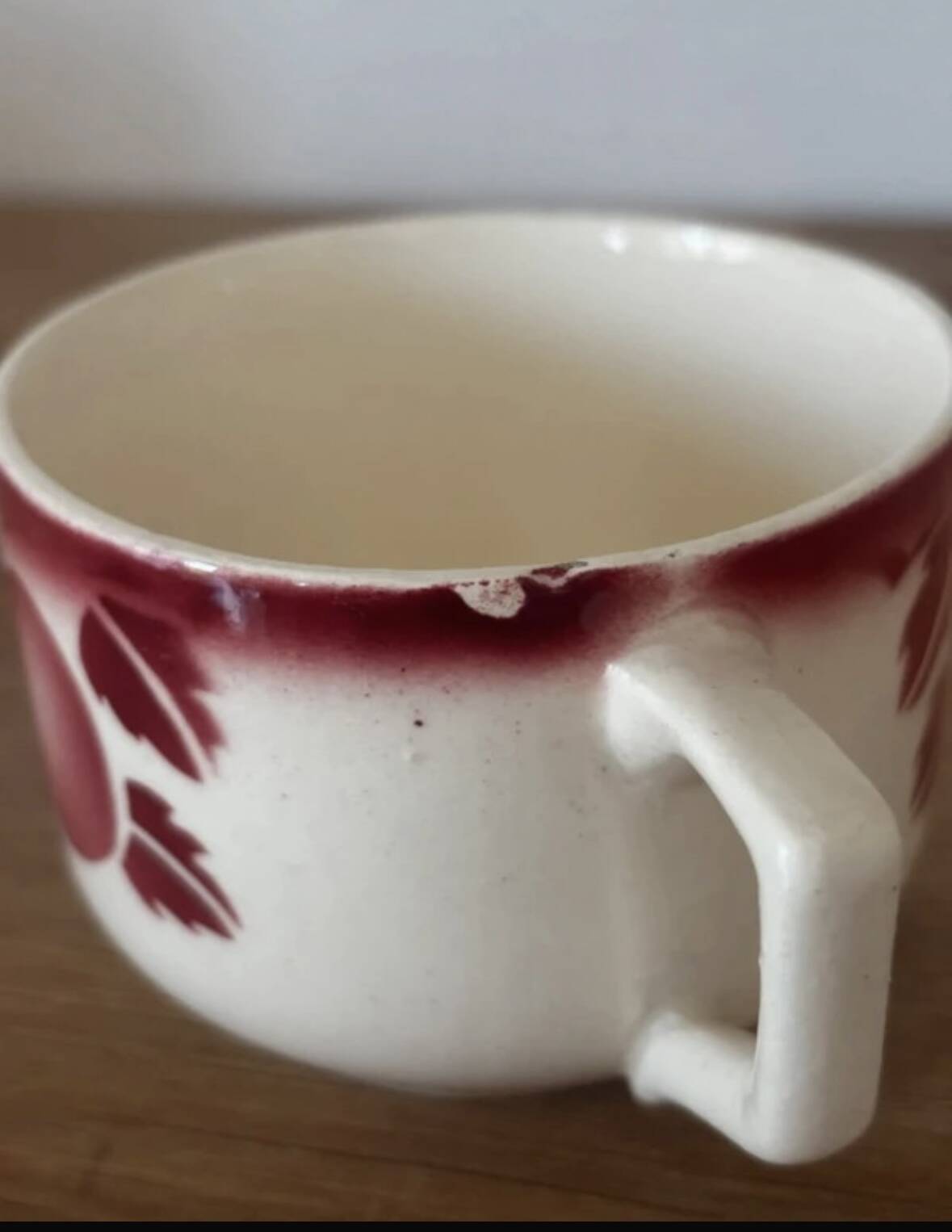 5 tasses anciennes Badonviller fruits