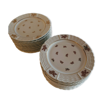 Lot plates porcelain art of Limoges