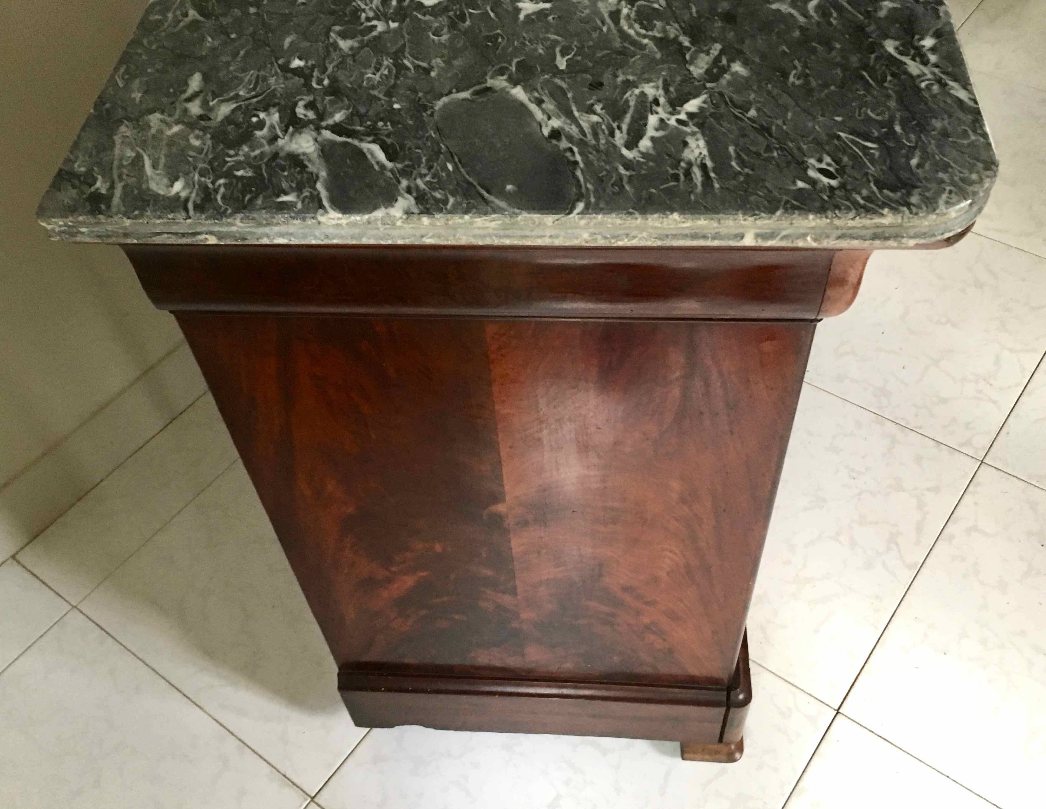 Commode XIXe Louis Philippe marbre sainte anne et noyer