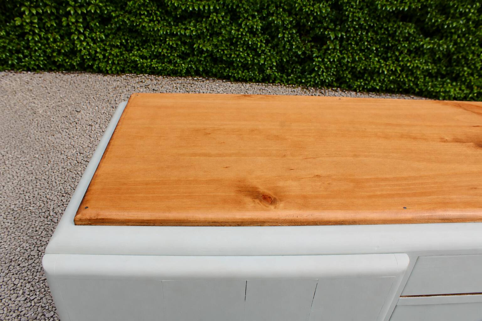 Renovated vintage buffet in Mado style – Celadon Libéron and natural wood – 13
