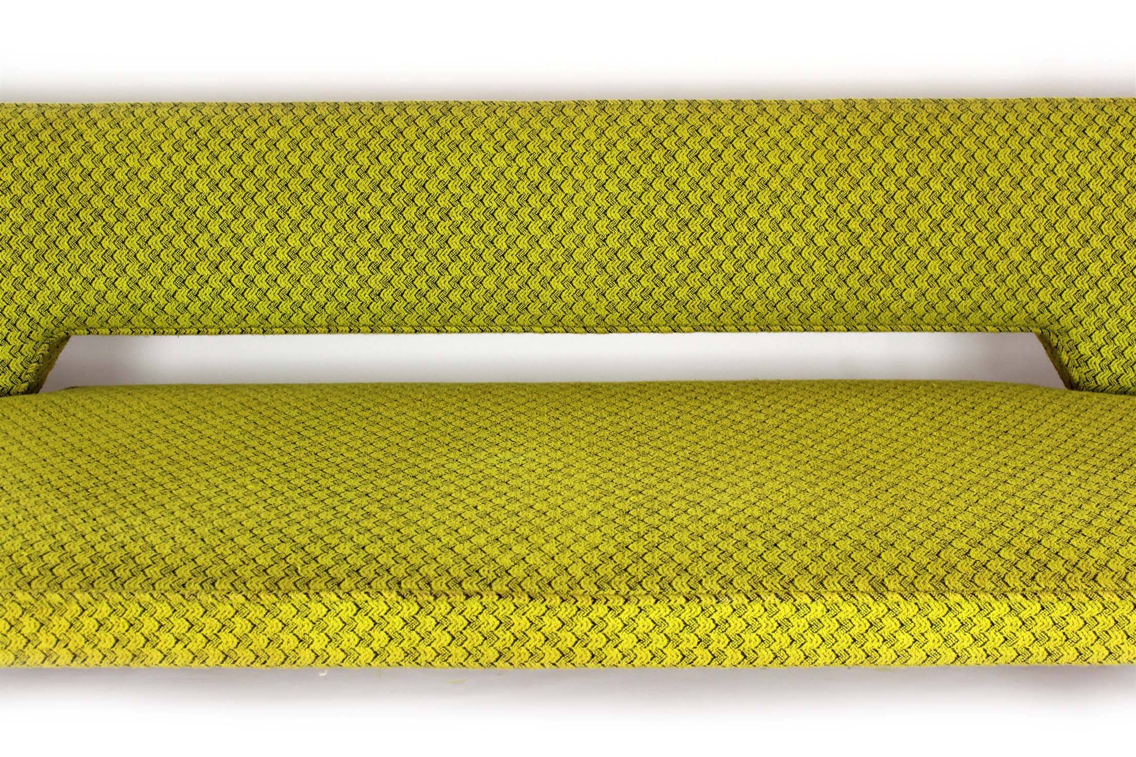 Sofa by Miroslav Navratil for Drevopodnik Brno, 1960s