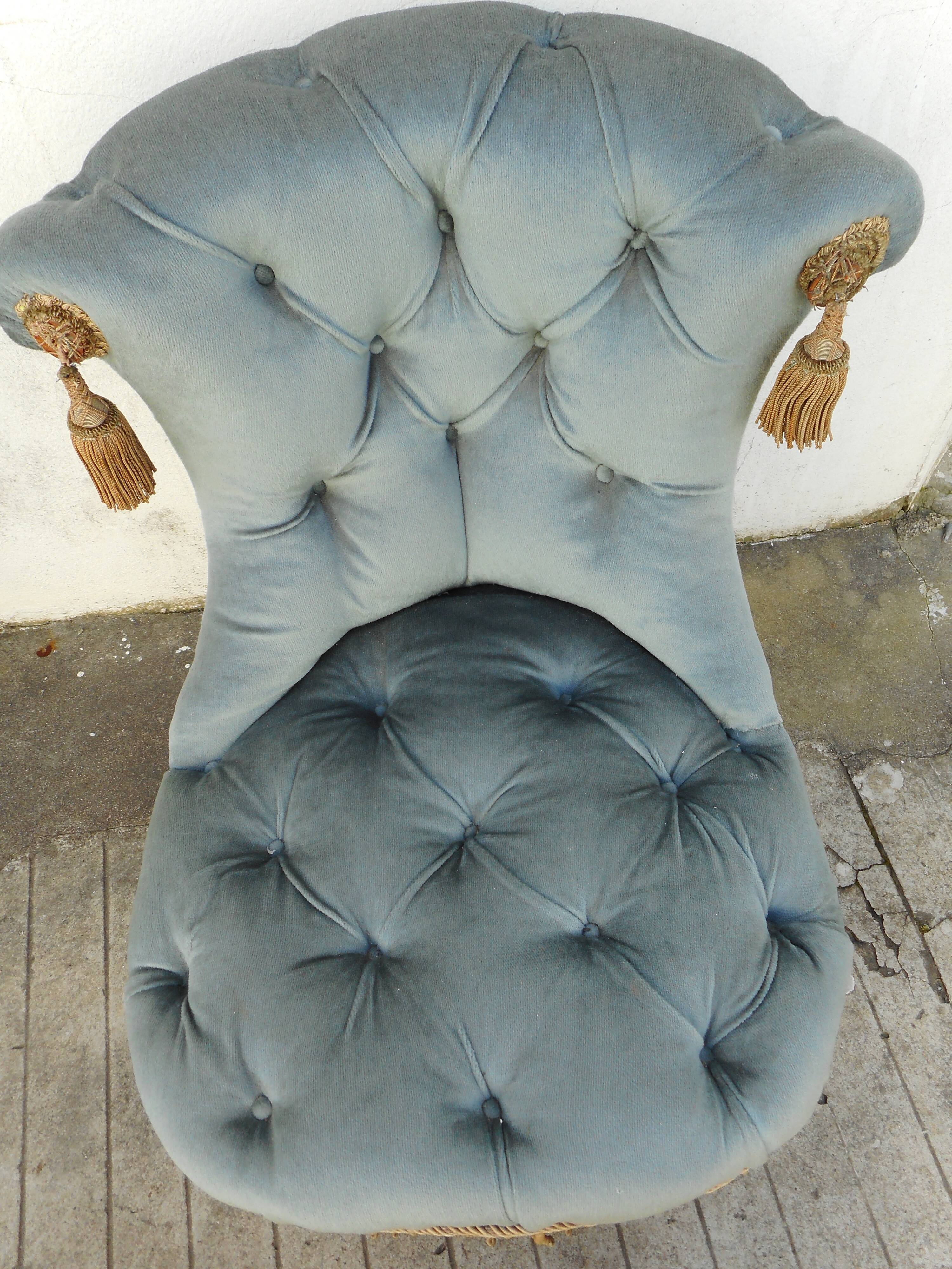 Chair upholstered Toad
