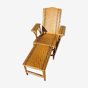 Wicker chaise longue