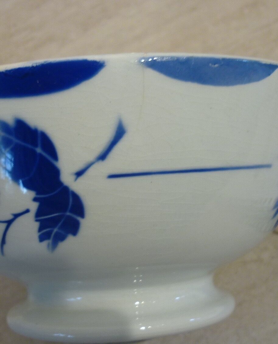 Set of 2 old ceramic bowls Mona de Gien