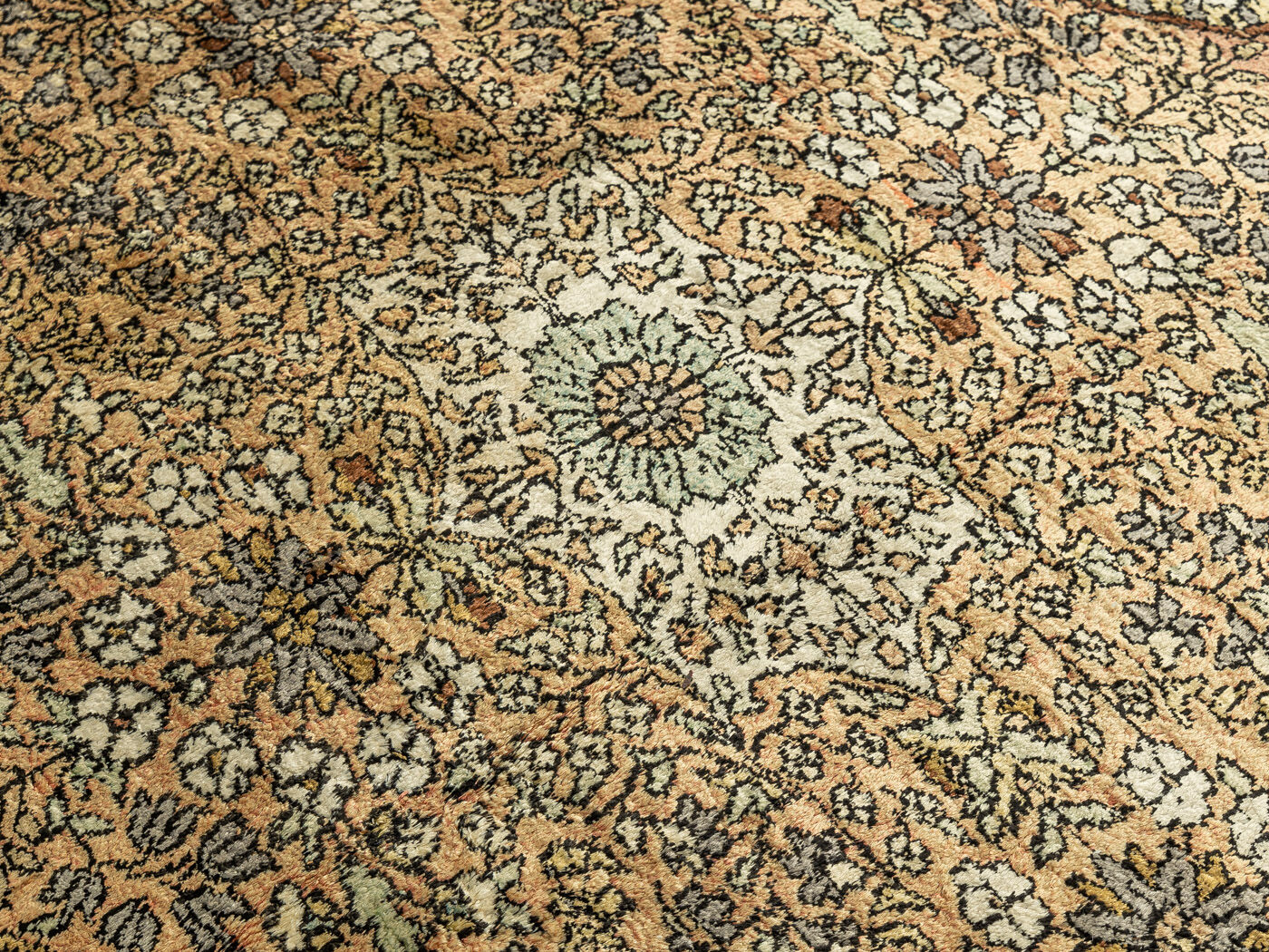 Tapis des années 1960, 187 x 276