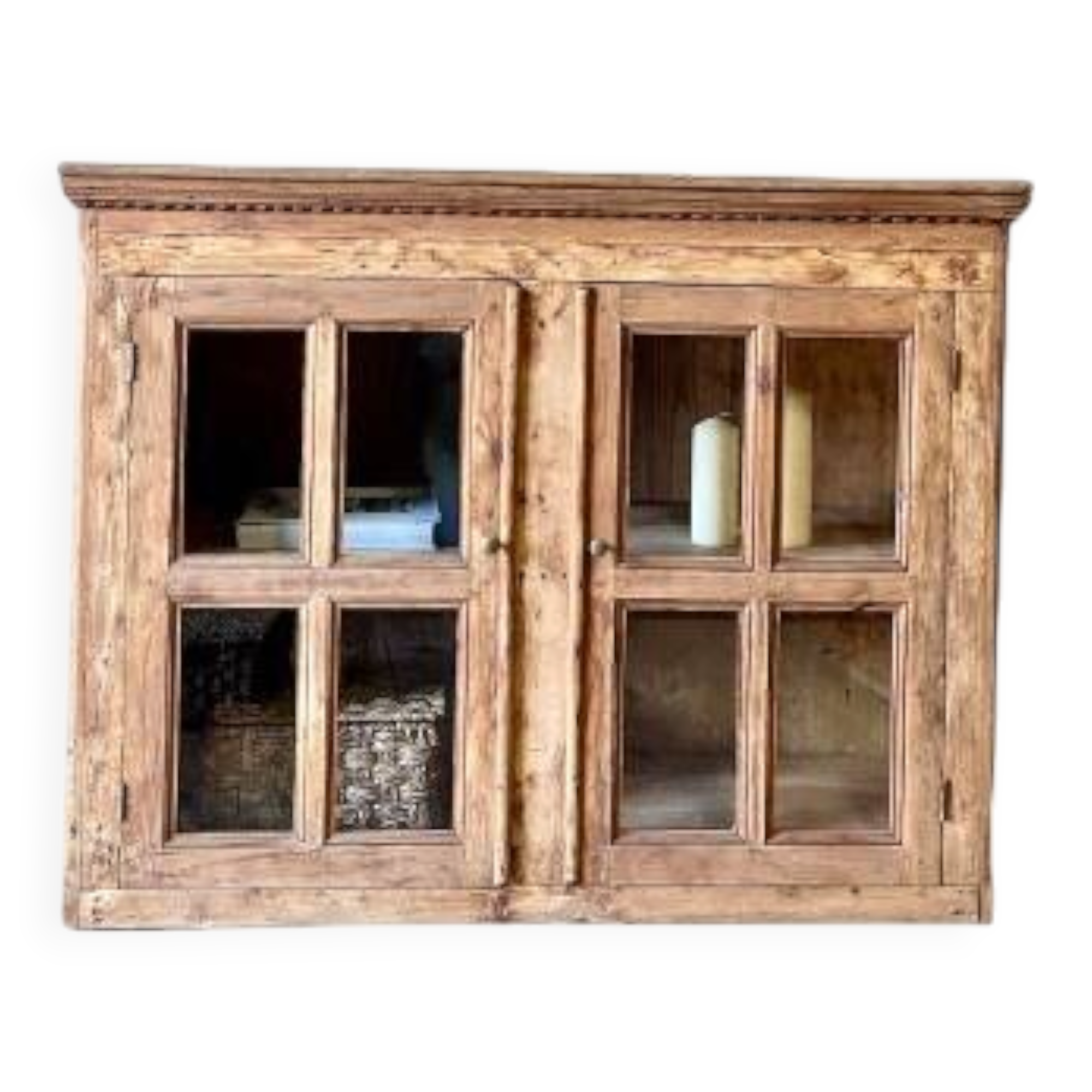 Antique display cabinet (renovated)