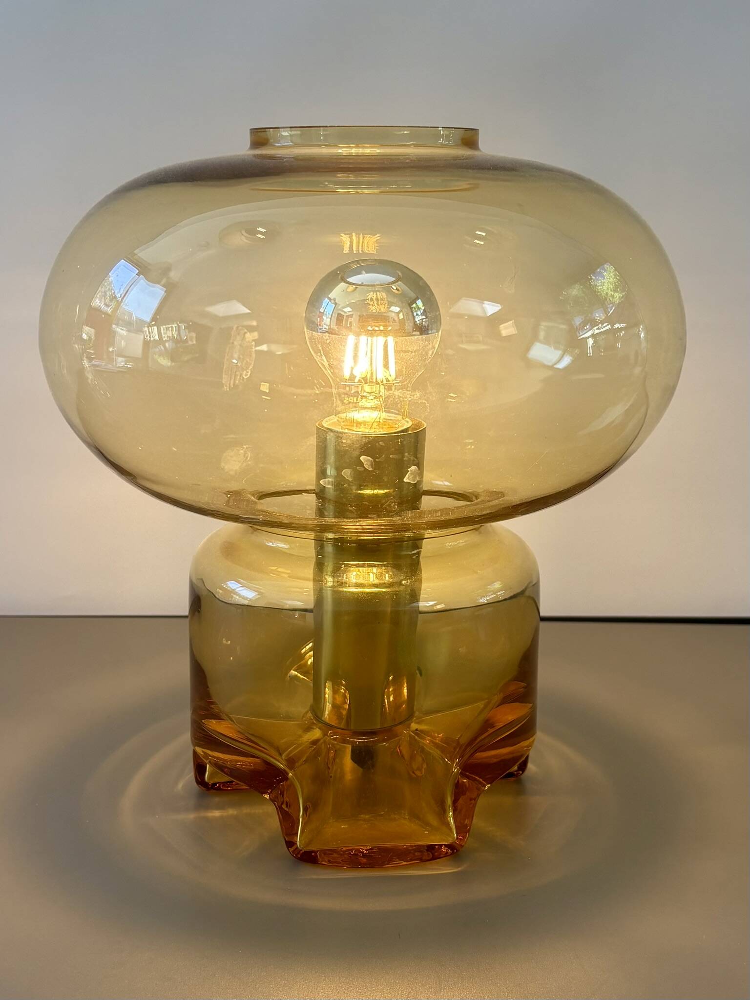 VeArt lamp