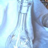 Cut crystal carafe with stopper