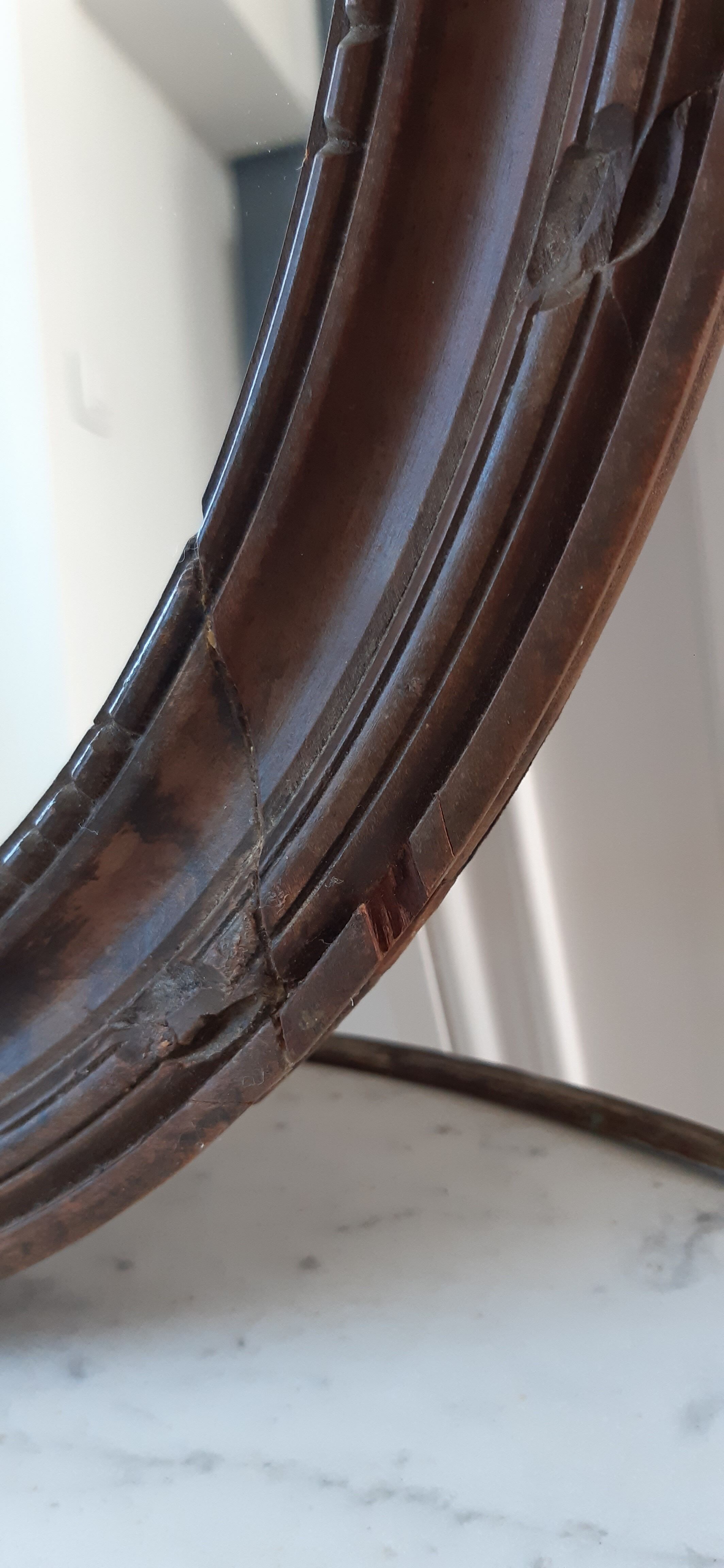 Miroir en bois oval années 30