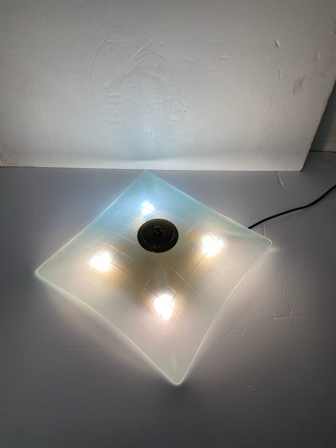 Plafonnier vintage années 60 en verre décoré design italien