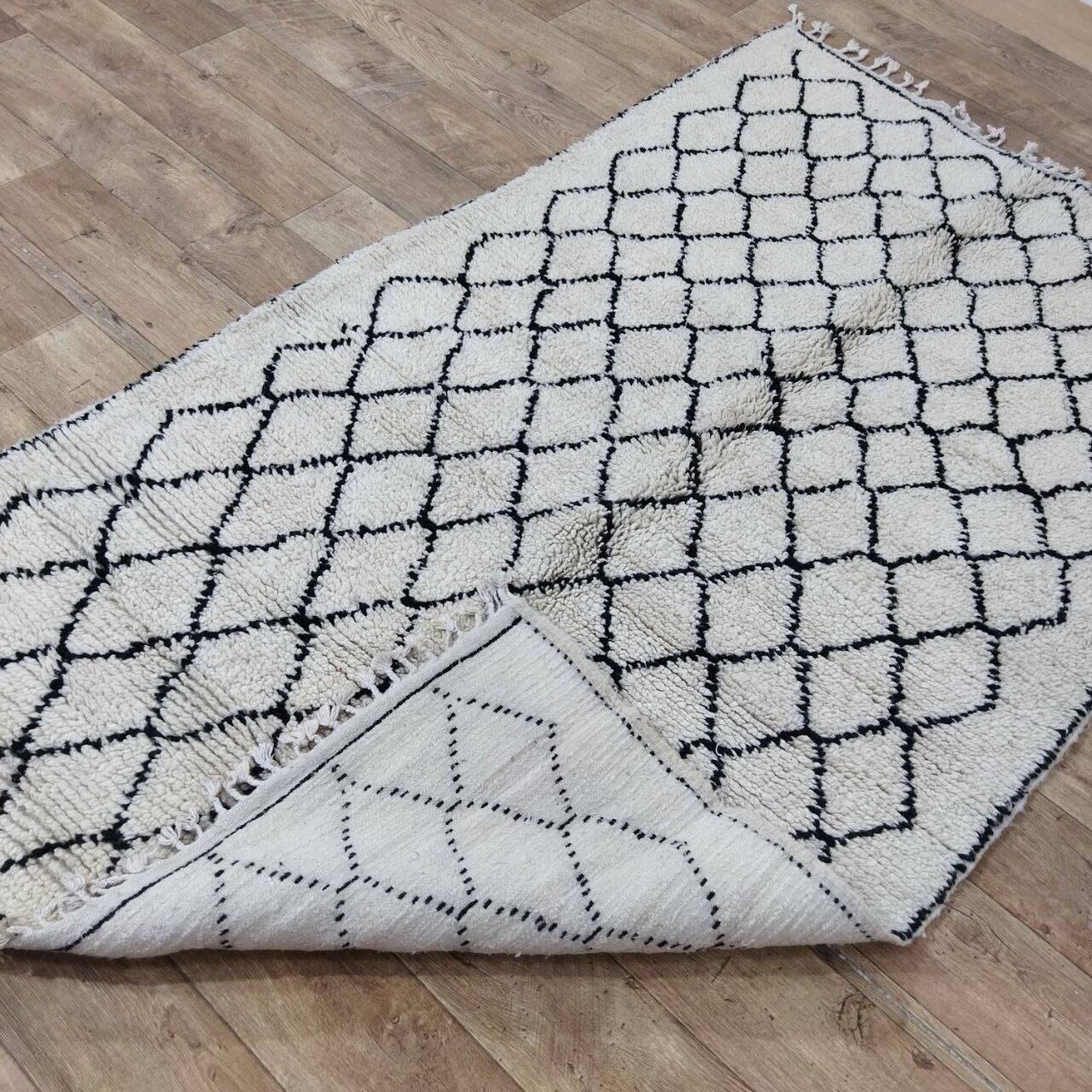Handmade wool Berber rug 220 X 130 CM