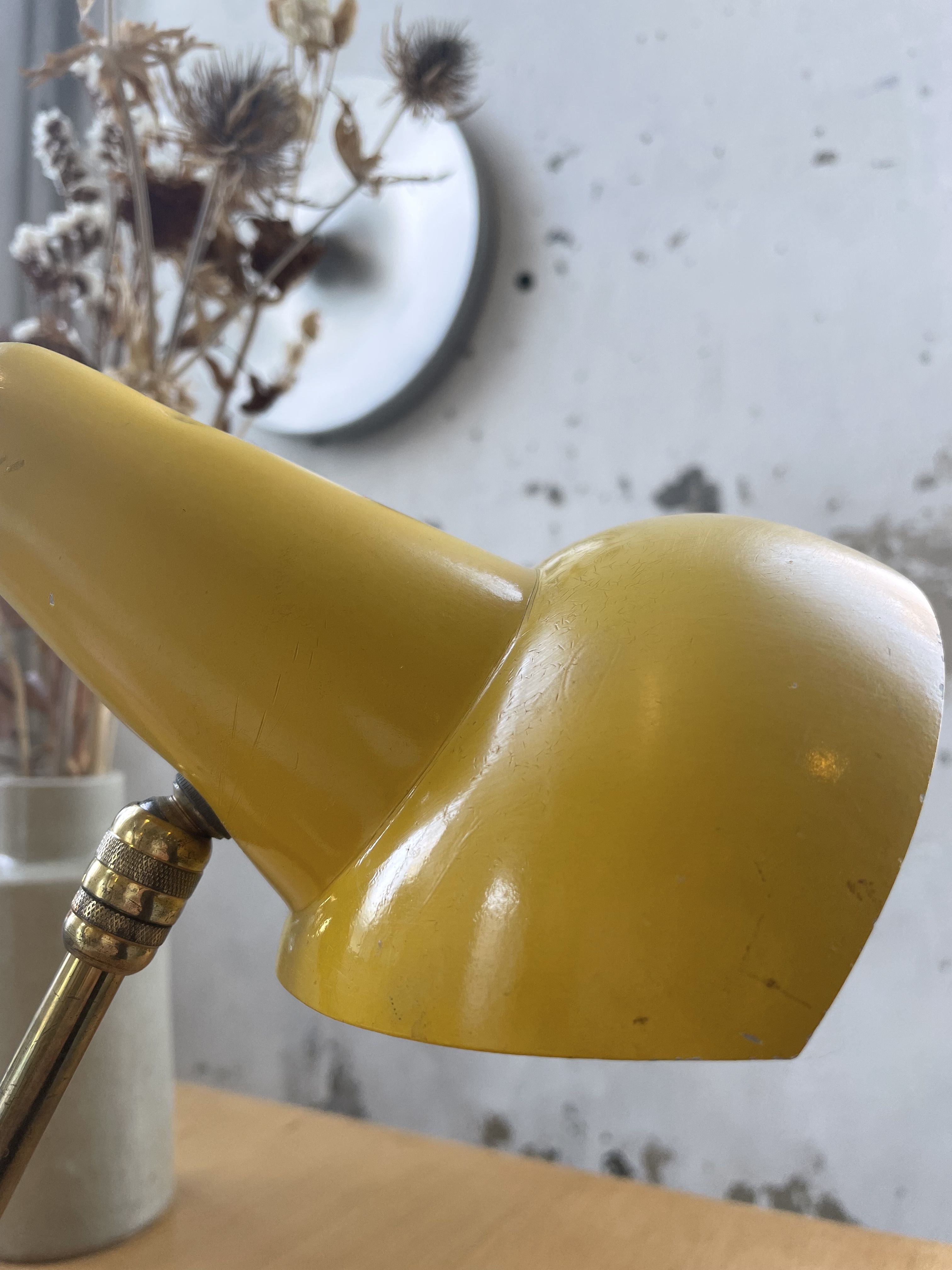 Lampe de bureau cocotte jaune