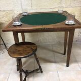 Folding games table
