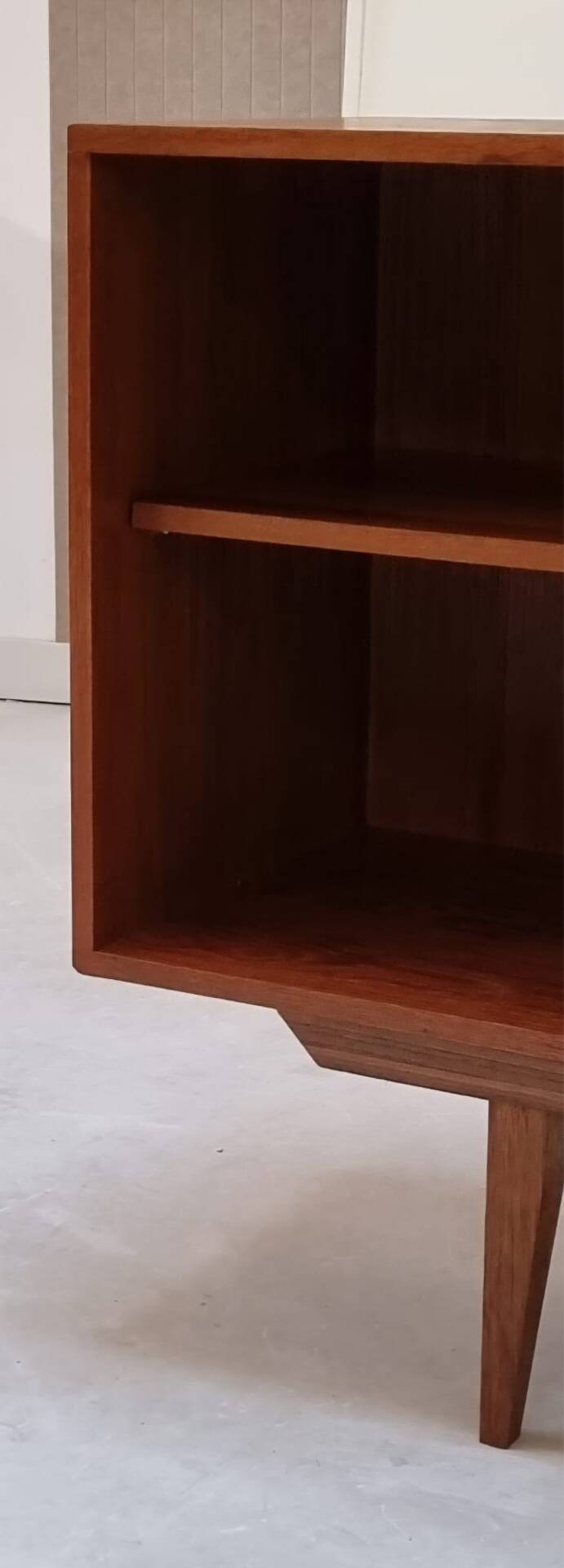 Buffet du milieu du siècle