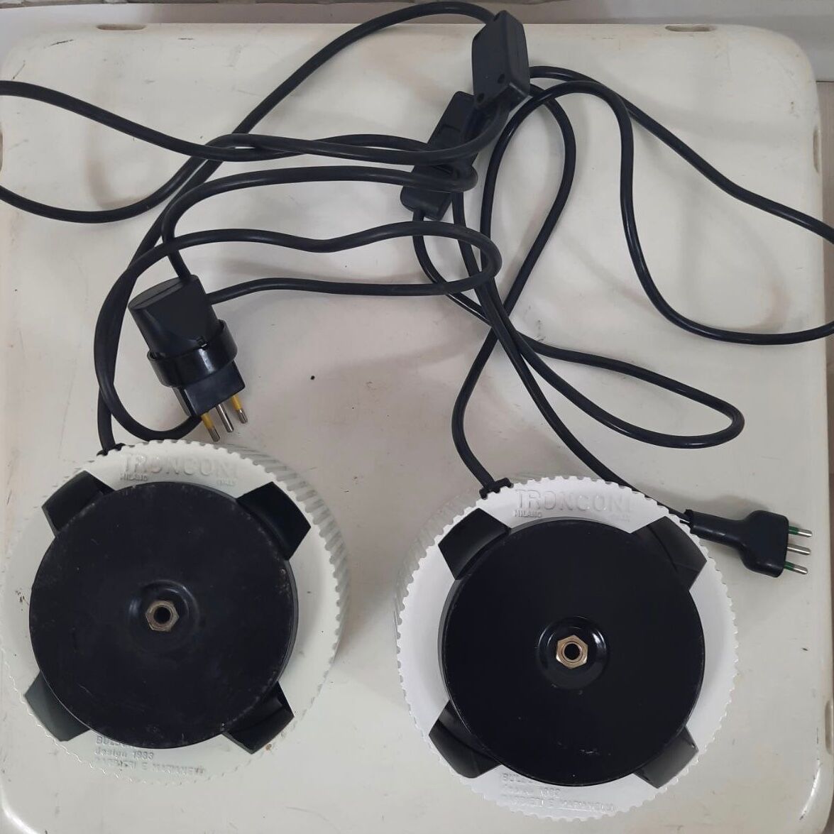 Pair table lamps, vintage model Bulbone Tronconi