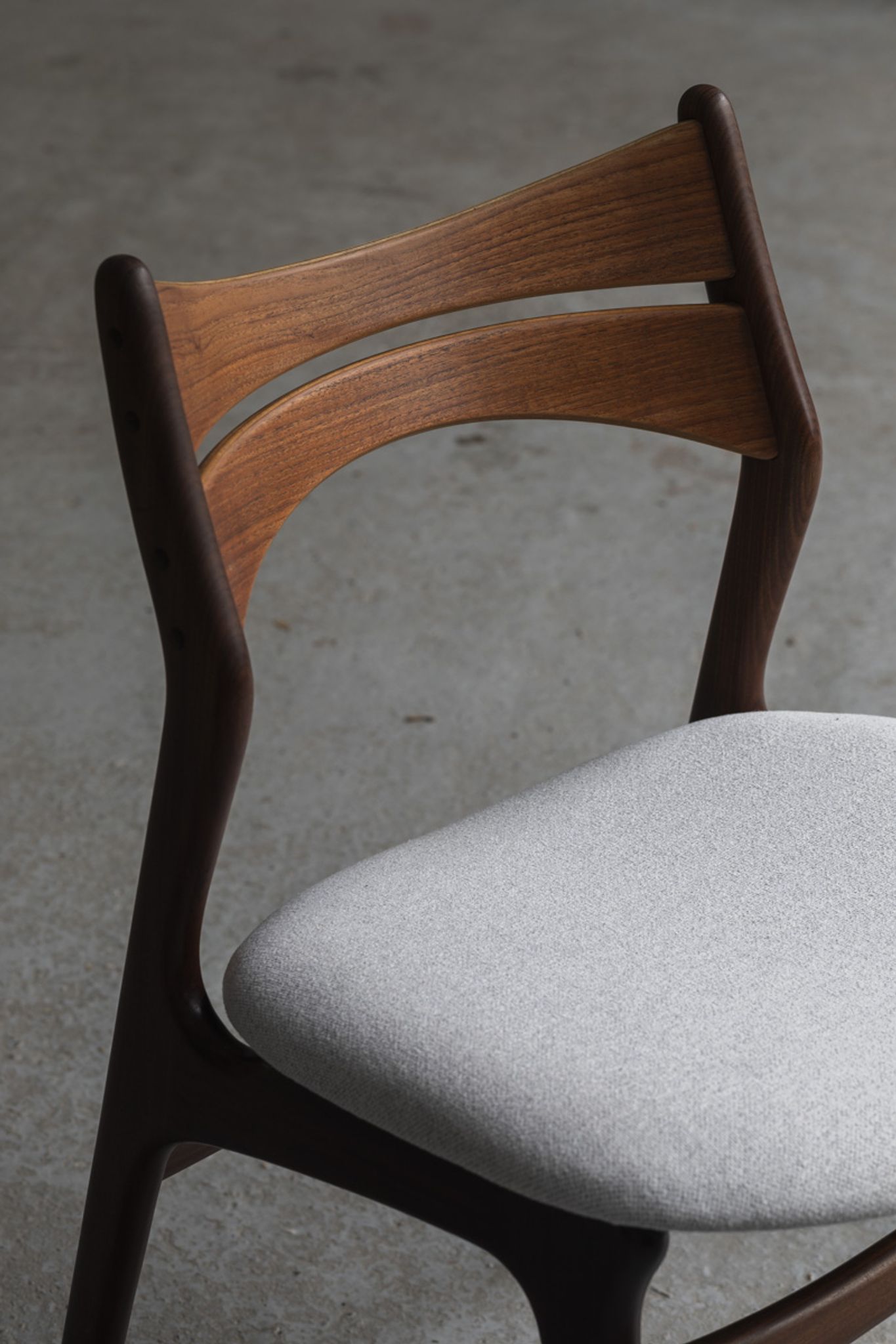 Set of 4 dining chairs ‘model 310’ by Erik Buch for Chr. Christensens Møbelfabrik, Danish design, 60