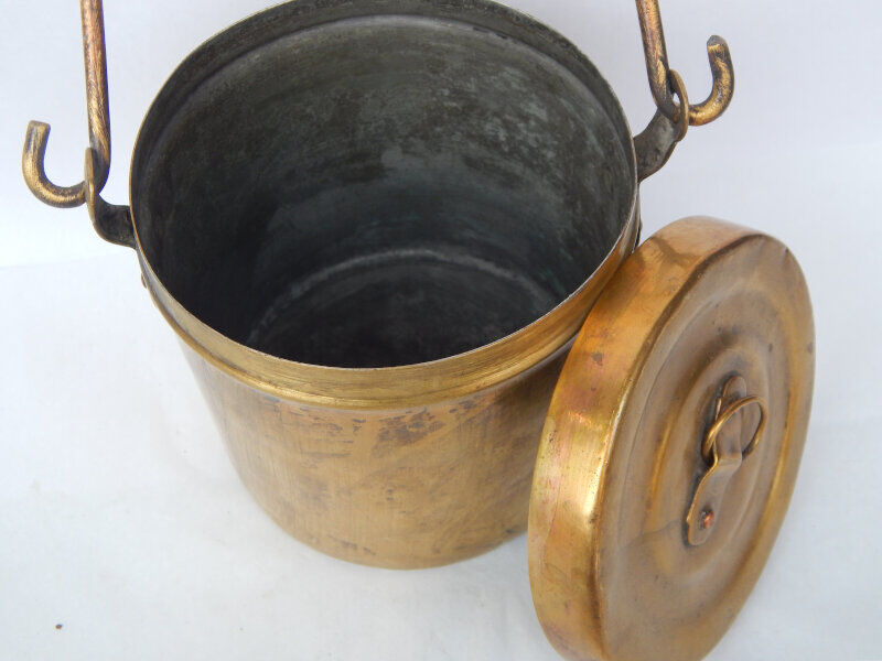 Milkpot in brass india