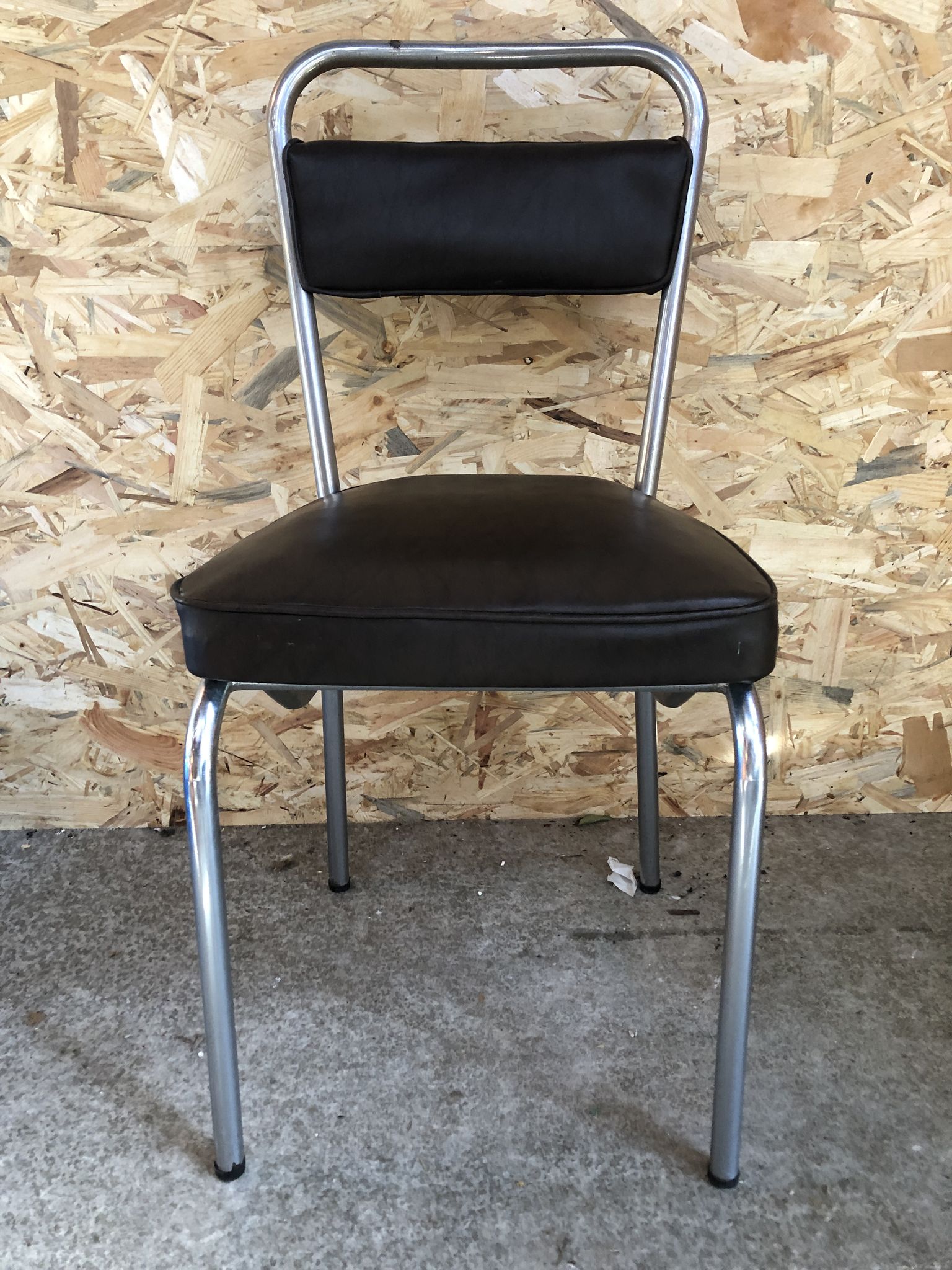 Old chair metal chrome & skaï brown 70s vintage