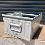 Industrial claw tray