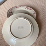 Flat porcelain plates