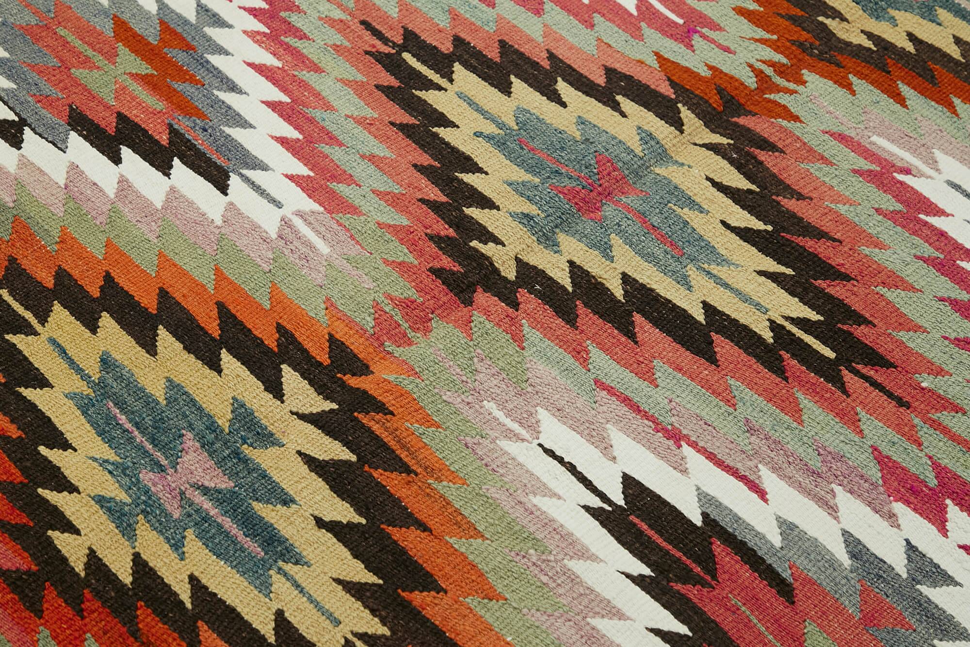 Turkish Handmade Vintage Anatolian Kilim 170 cm x 214 cm