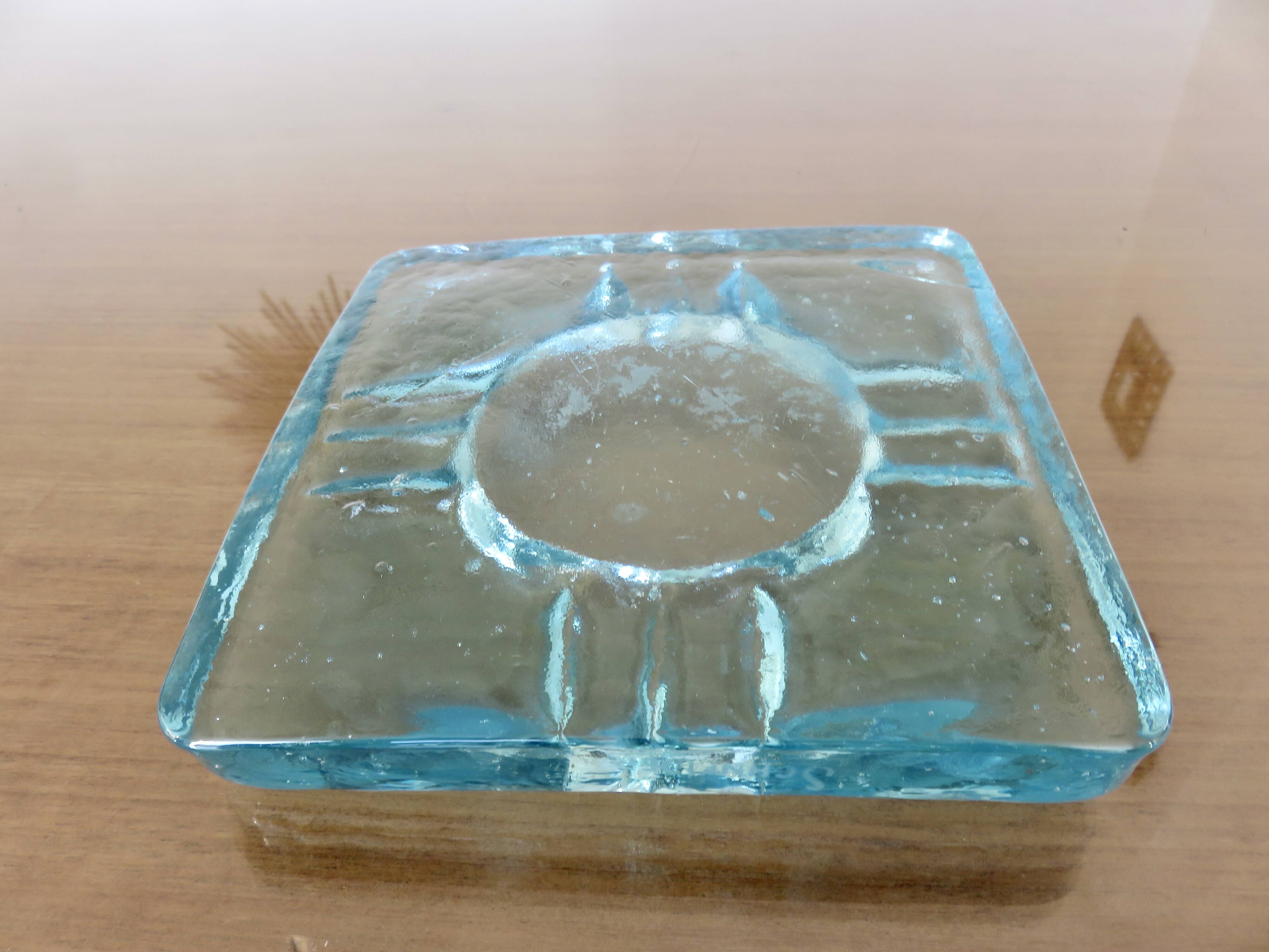 Ashtray signed Schneider France in blue crystal