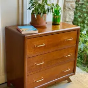 Vintage wooden chest of drawers with tapered legs - 1950s/60s