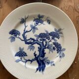 Set of eight German porcelain plates from the 1950s