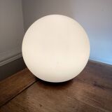 Lampe boule blanche