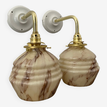 Pair of Art Deco wall lamps in marbled opaline