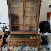 Display cabinet bookshelf