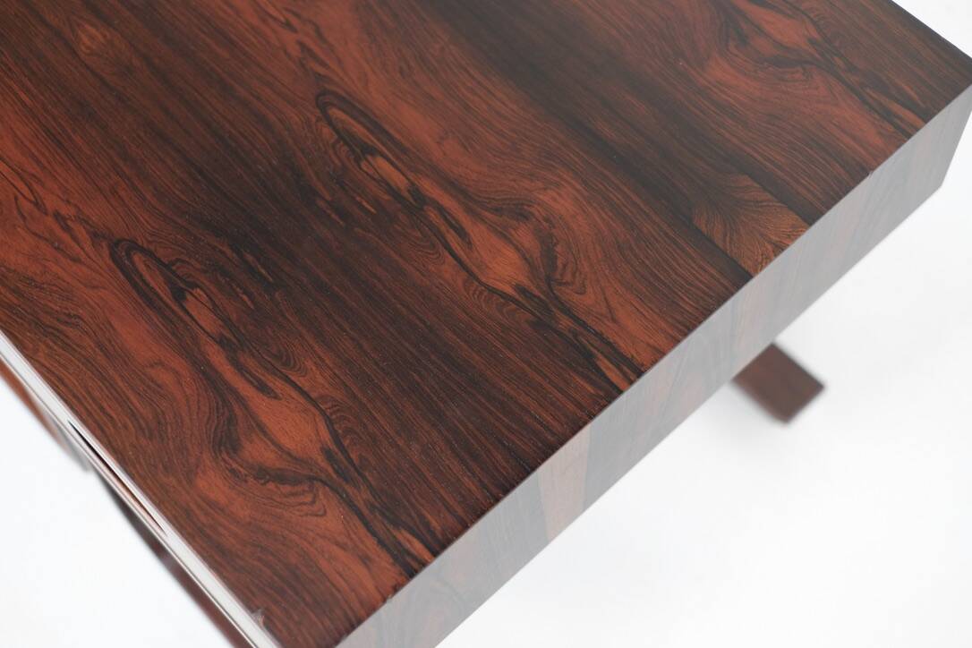 Coffee table by Gianfranco Frattini for Bernini, Italy 1950s.