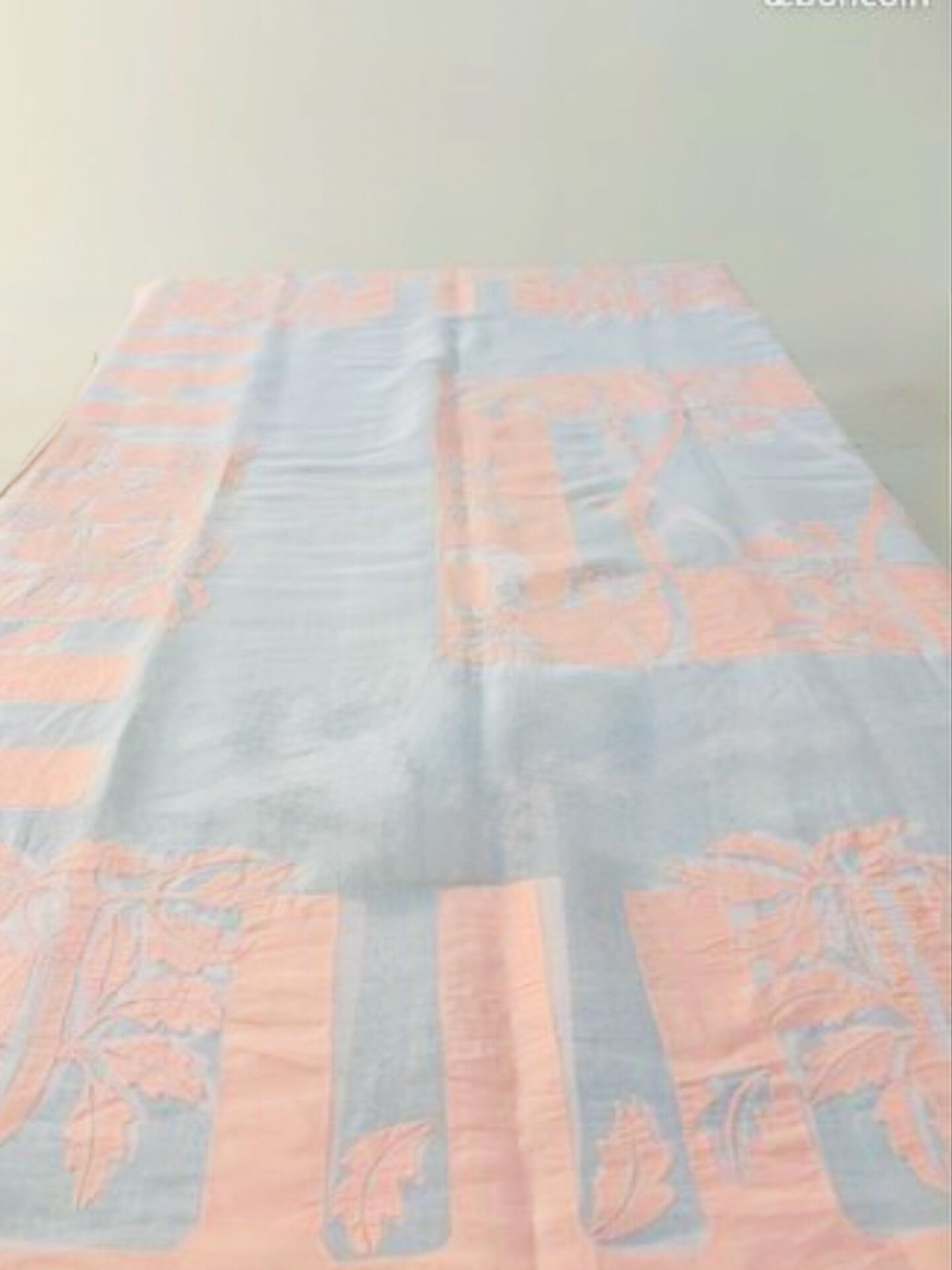 Art Deco table service from the 1930s: large rectangular tablecloth and 6 place settings.