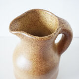 Pichet ou carafe en grès ancien