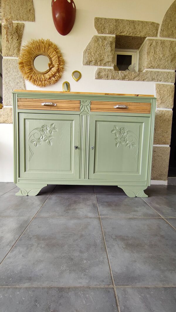 Buffet campagnard vert