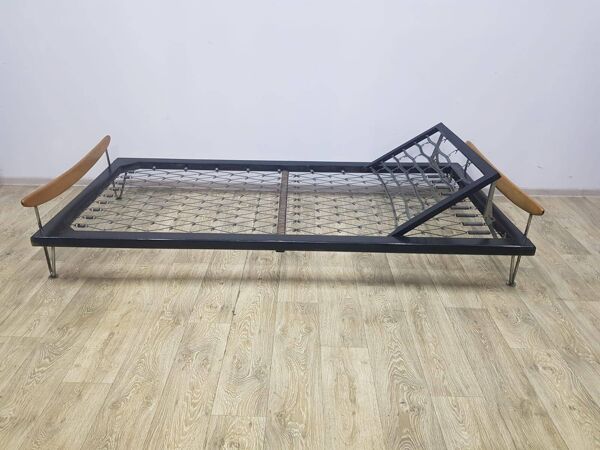 Lit, conçu par Fred Ruf pour Wohnbedarf, Suisse, années 1950.