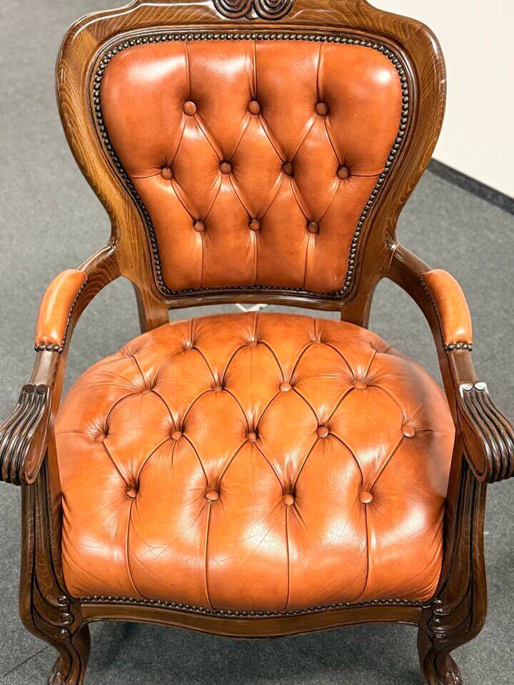 Original Vintage Chesterfield Chippendale Living Room set