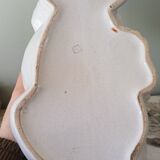 Cracked glazed faience in a zoomorphic design