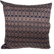 Housse de coussin Kachin bleu marine et rose (RIDA)