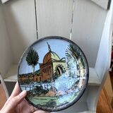 Decorative ceramic plate