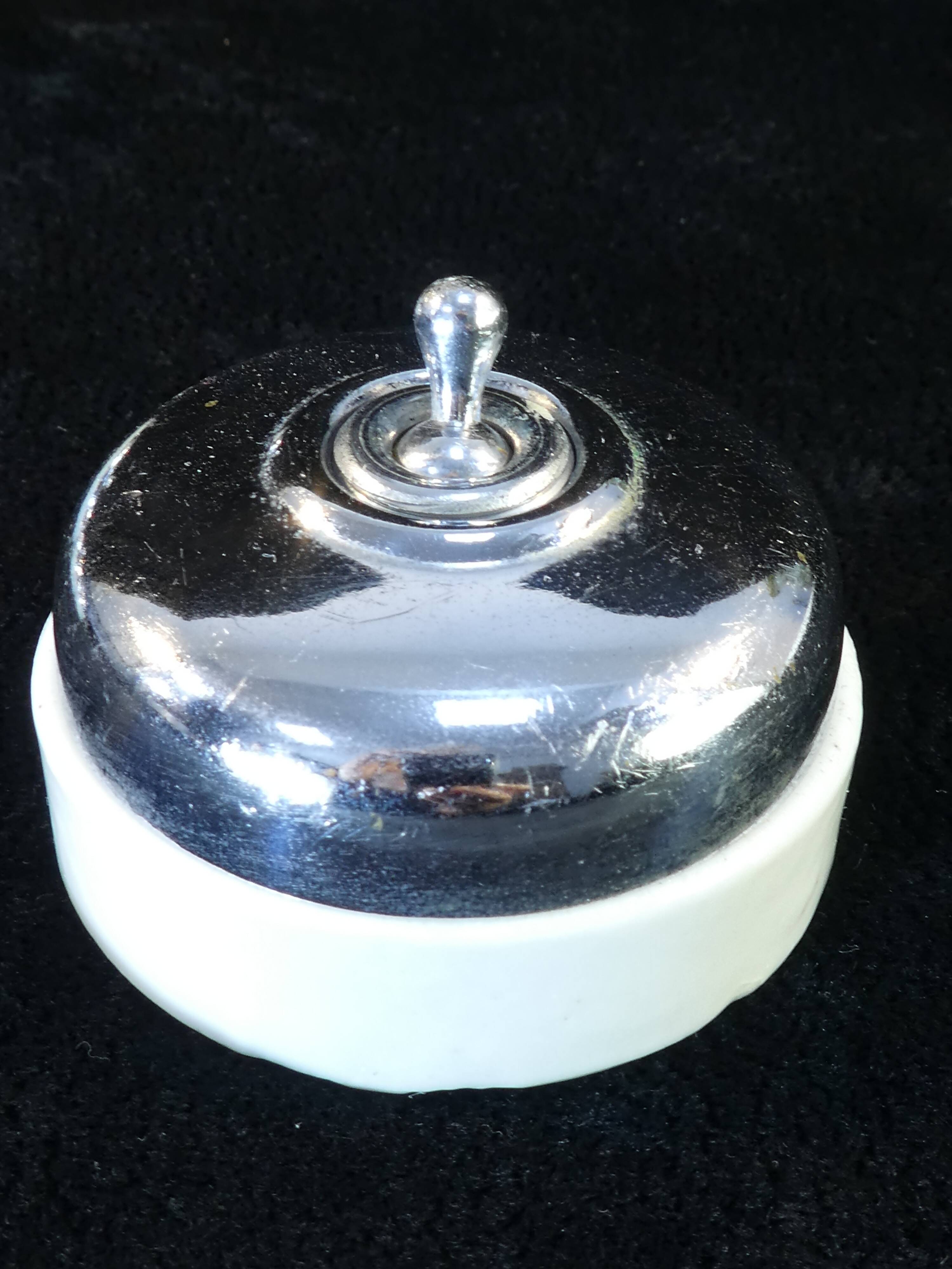 Set of 4 old porcelain and chrome switches