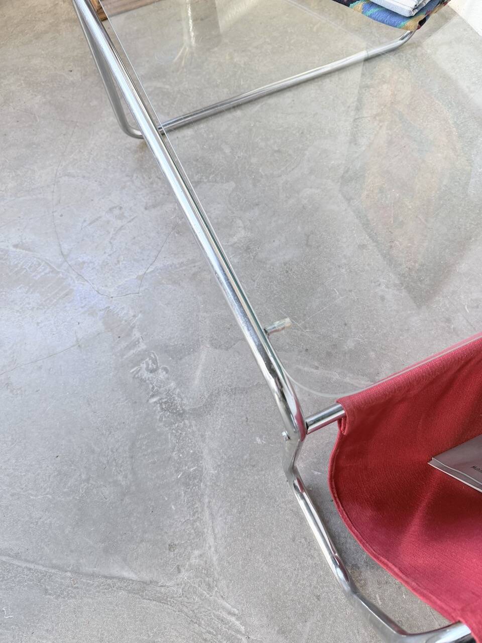 Table basse moderniste Bauhaus en acier tubulaire