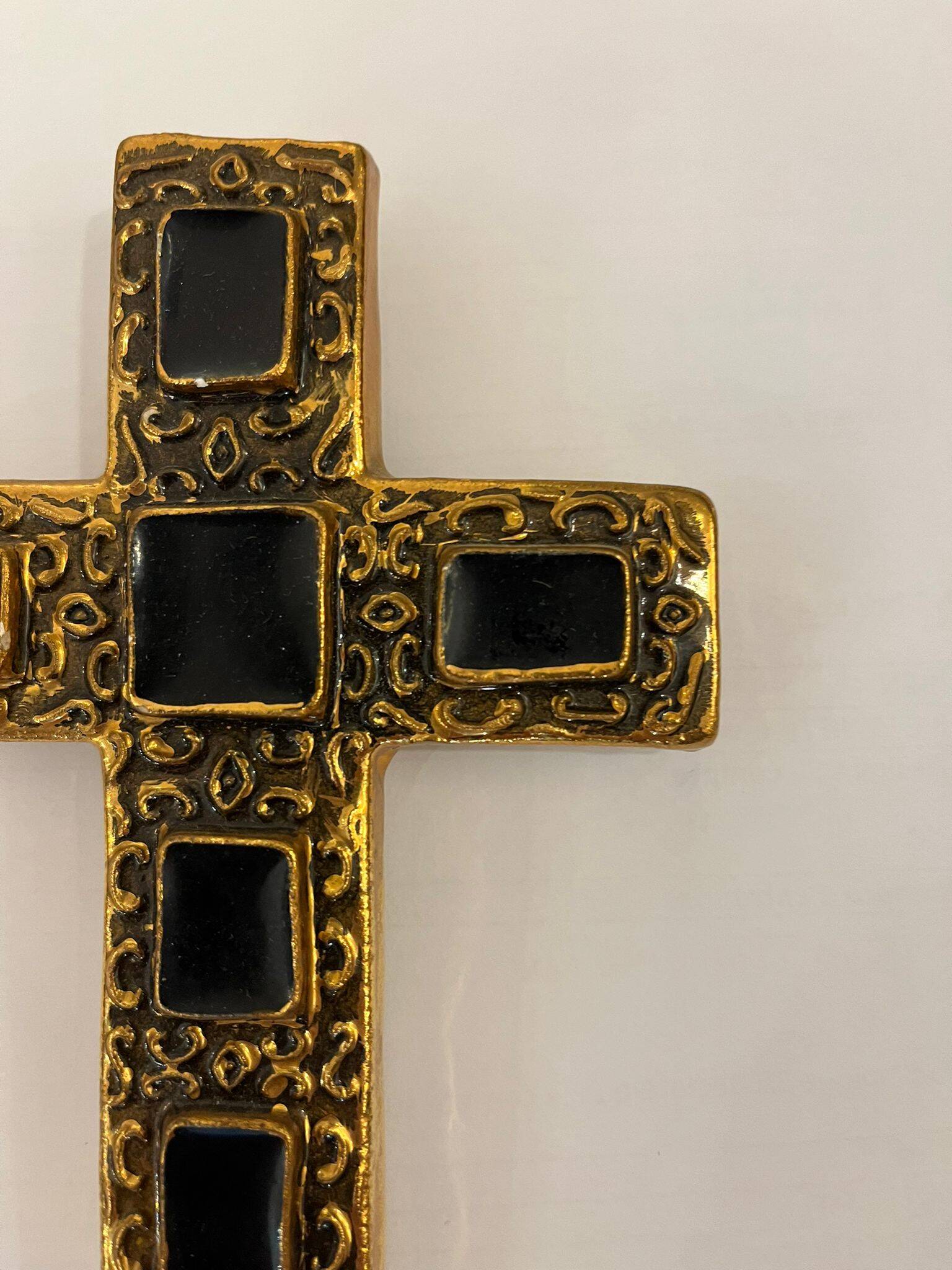 Crucifix by François Lembo