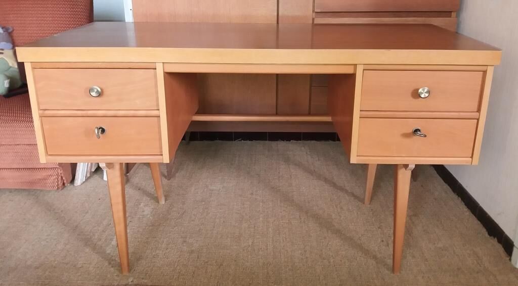 Oak-plated desk and formica 60s/70s