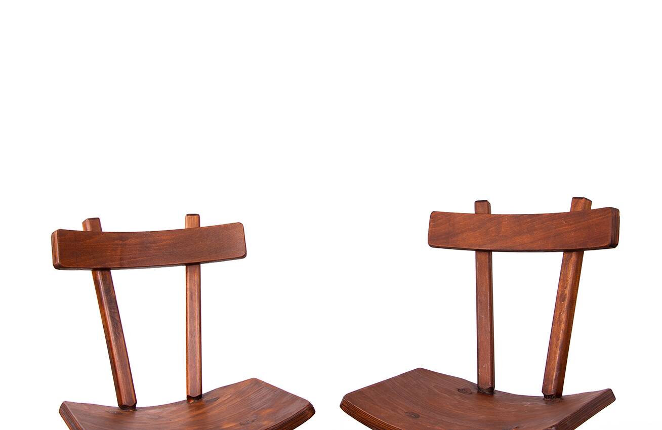 Brutalist pair of chairs in Elm in the style of Jean Touret 1950.
